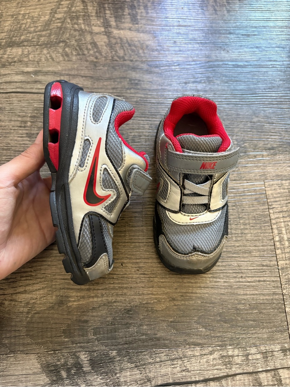 7C Y2K Nike Reax Shoes (2011)